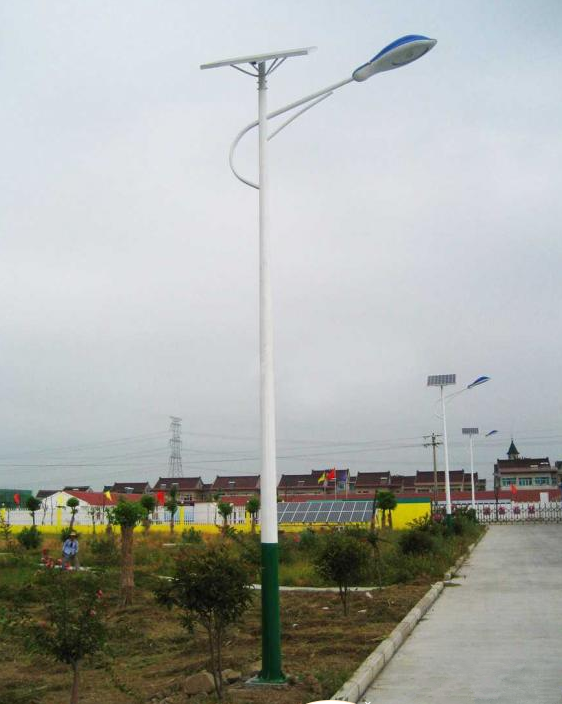宛城区6米特价太阳能路灯